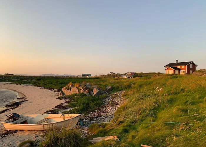 Beautiful Embraced By Rich Wildlife Holiday home