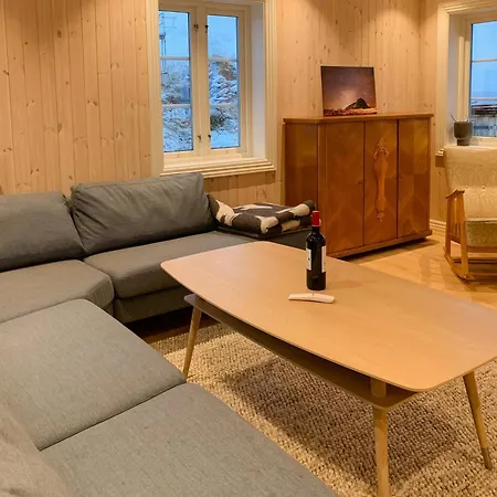 בית נופש Beautiful Embraced By Rich Wildlife Hov (Nordland)